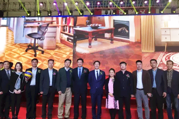 中國女排助力圣象全民地板日，“圣”況空前，人心所“象”！